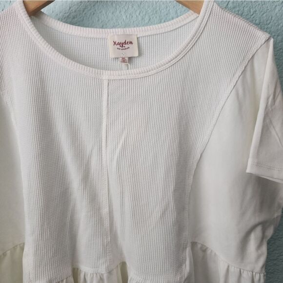 Hayden los Angeles short sleeve babydoll blouse new with tags - Picture 4 of 9